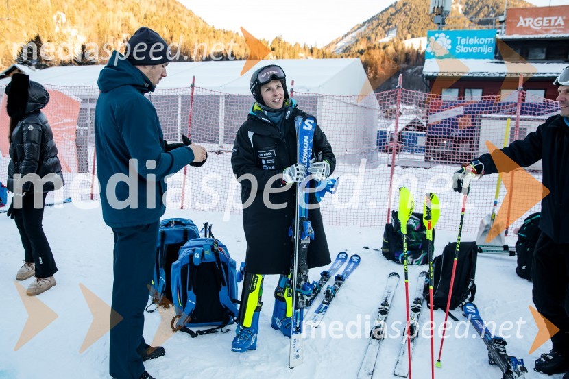  Ana Bucik Jogan, smučarkaNovinarska konferenca OK Kranjska Gora ob robu FIS snežne kontrole