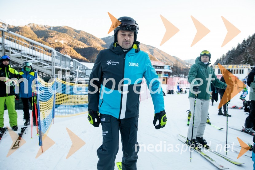  Tomaž Šušteršič, generalni sekretar organizacijskega komiteja PlanicaNovinarska konferenca OK Kranjska Gora ob robu FIS snežne kontrole