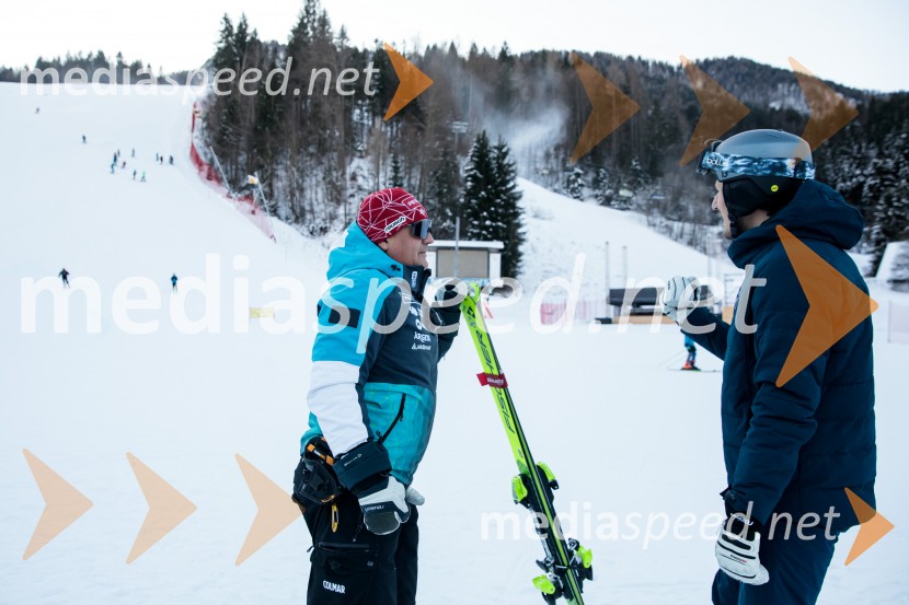  ... ;  Štefan Hadalin, nekdanji alpski smučarNovinarska konferenca OK Kranjska Gora ob robu FIS snežne kontrole