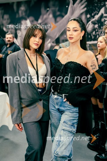  Laura Škvorc, Miss Earth Slovenije 2015, model;  Gaja Prestor, pevkaInes Erbus, veliki koncert z gosti ob 10. obletnici