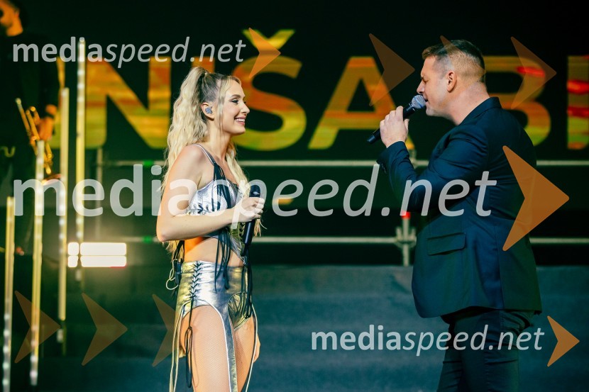  Ines Erbus, pevka;  Siniša Biško, pevecInes Erbus, veliki koncert z gosti ob 10. obletnici