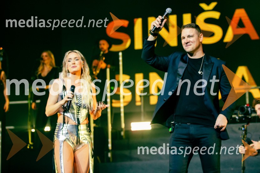  Ines Erbus, pevka;  Siniša Biško, pevecInes Erbus, veliki koncert z gosti ob 10. obletnici