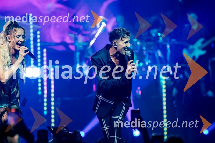  Ines Erbus, pevka;  David Amaro, pevecInes Erbus, veliki koncert z gosti ob 10. obletnici