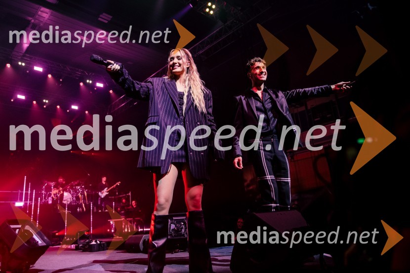  Ines Erbus, pevka;  David Amaro, pevecInes Erbus, veliki koncert z gosti ob 10. obletnici