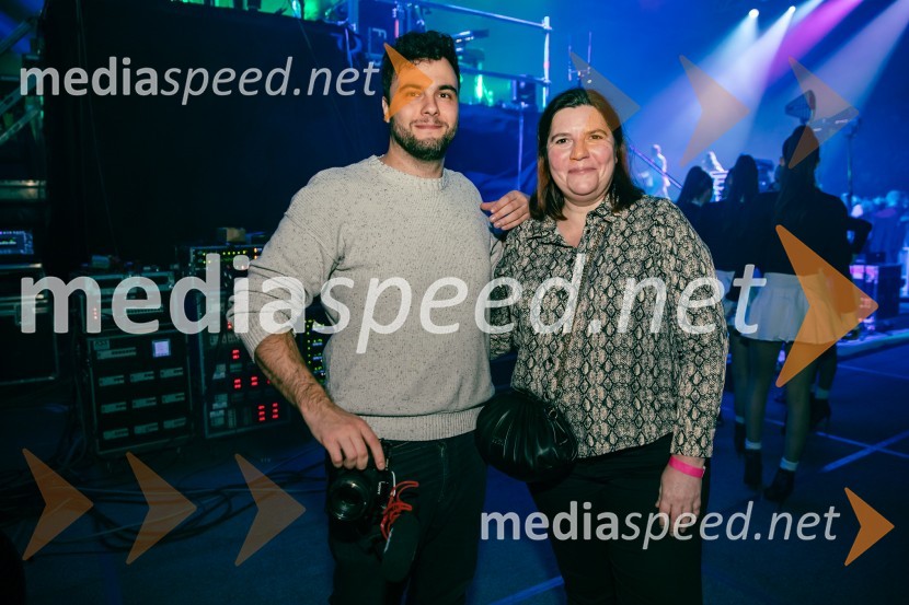  ... ;  Teja Pelko, novinarkaInes Erbus, veliki koncert z gosti ob 10. obletnici