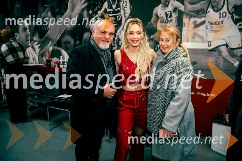  Goran  Šarac;  Ines Erbus, pevka;  Jana PolakInes Erbus, veliki koncert z gosti ob 10. obletnici