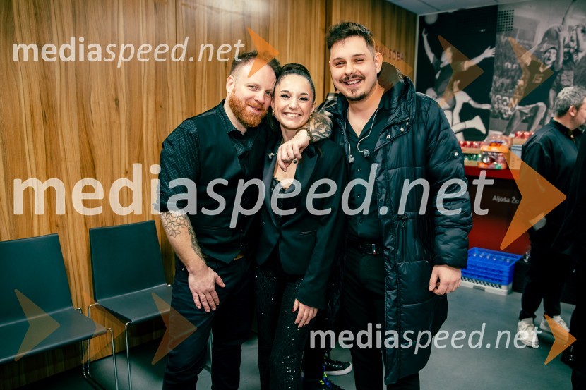 Ines Erbus, veliki koncert z gosti ob 10. obletnici