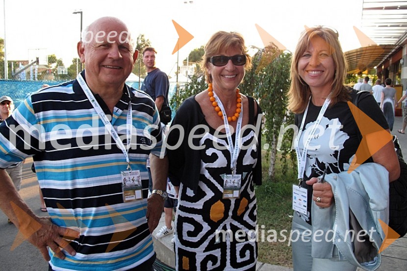 Janez Kocijančič, predsednik Olimpijskega komiteja Slovenije, prof. dr. Andreja Kocijančič, rektorica Univerze v Ljubljani in Mima Jaušovec, nekdanja kapetanka slovenske ženske teniške reprezentance in predsednica organizacijskega odbora turnirja Banka Koper Slovenia OpenSlovenian open 2009, finale