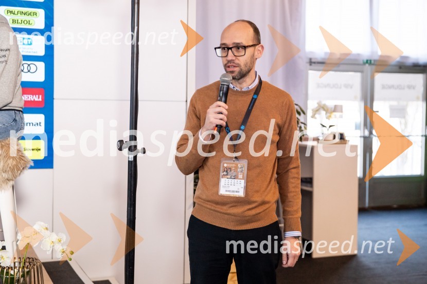  Luka Steiner, predsednik, Smučarska zveza SlovenijeNovinarska konferenca slovenske smučarske reprezentance pred žensko tekmo svetovnega pokala