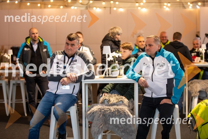  Janez Bijol,  direktor podjetja Bijol d.o.o., predsednik Zbora alpskih disciplin, Smučarska zveza Slovenije;  Tomaž Šušteršič, generalni sekretar organizacijskega komiteja PlanicaNovinarska konferenca slovenske smučarske reprezentance pred žensko tekmo svetovnega pokala