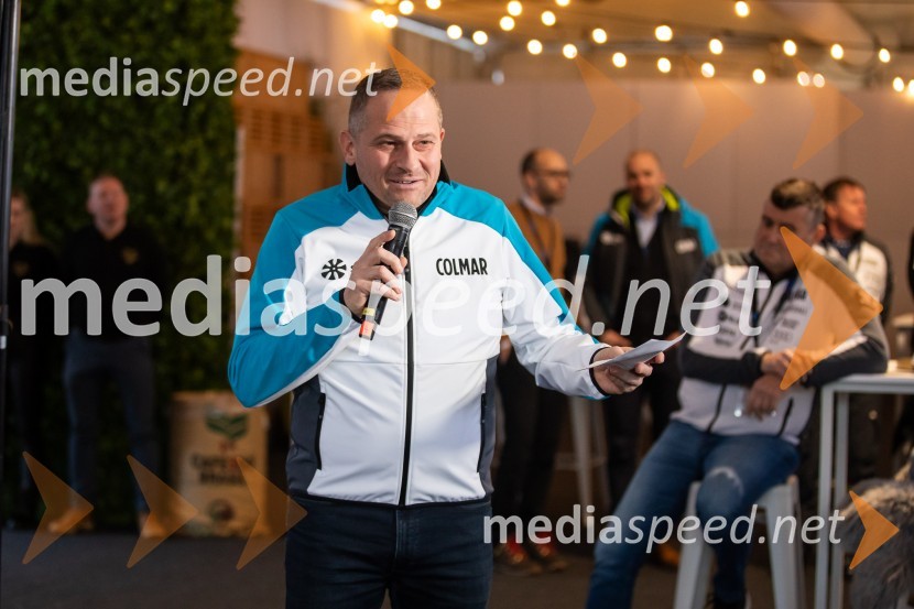  Tomaž Šušteršič, generalni sekretar organizacijskega komiteja PlanicaNovinarska konferenca slovenske smučarske reprezentance pred žensko tekmo svetovnega pokala