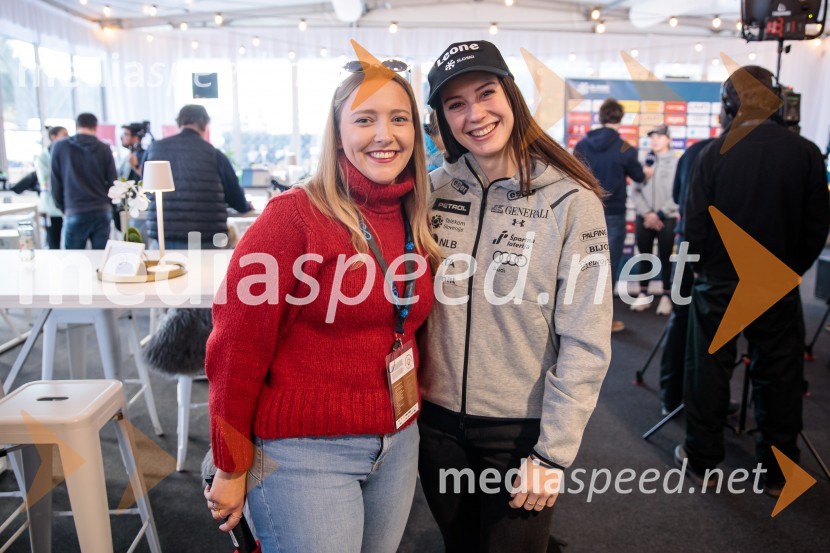  ... ;  Andreja  Slokar, smučarkaNovinarska konferenca slovenske smučarske reprezentance pred žensko tekmo svetovnega pokala