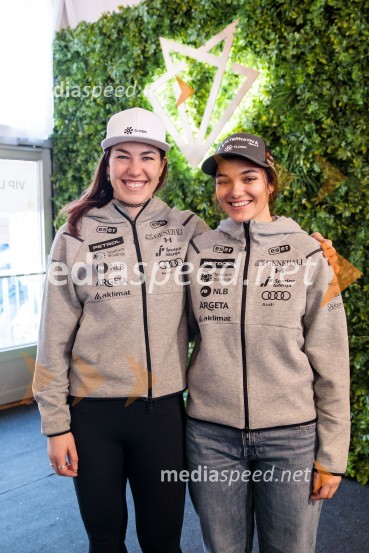  Lila Lapanja, smučarka;  Caterina Sinigoi, smučarkaNovinarska konferenca slovenske smučarske reprezentance pred žensko tekmo svetovnega pokala