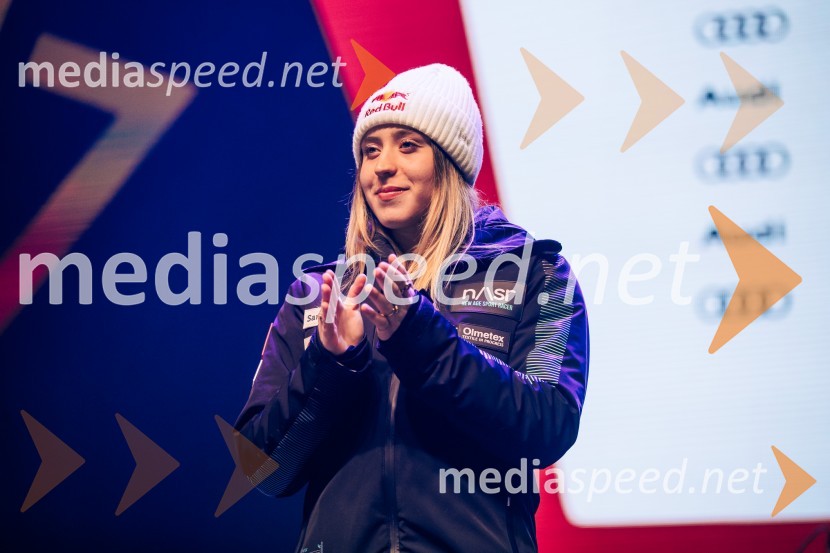  Lara Colturi, smučarka (Albanija)Sobotna podelitev in žreb, Svetovni pokal v alpskem smučanju za ženske Kranjska Gora 2025