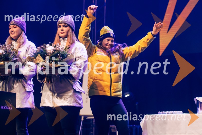  ... ;  ... ;  Sara Hector, smučarka (Švedska)Sobotna podelitev in žreb, Svetovni pokal v alpskem smučanju za ženske Kranjska Gora 2025