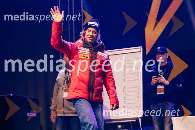  Michelle Gisin, smučarka (Švica)Sobotna podelitev in žreb, Svetovni pokal v alpskem smučanju za ženske Kranjska Gora 2025