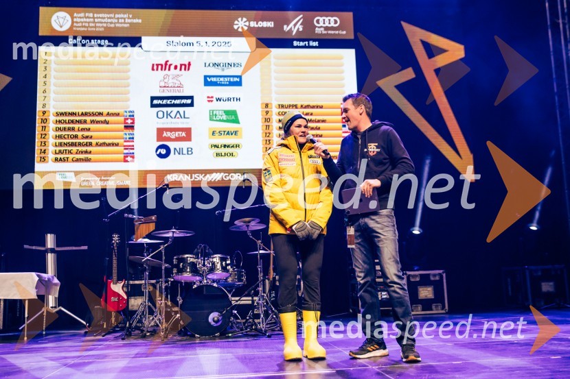  Anna Swenn Larsson, smučarka;  Mitja Šeško, moderator prireditev Sobotna podelitev in žreb, Svetovni pokal v alpskem smučanju za ženske Kranjska Gora 2025