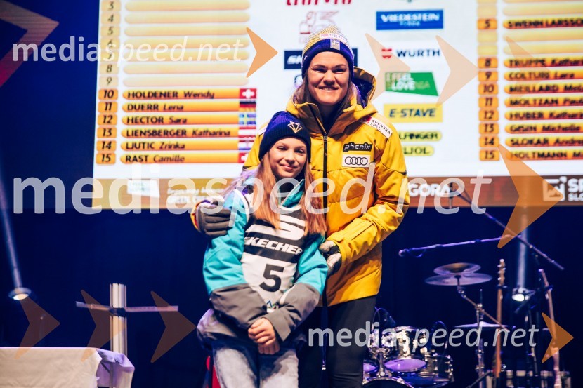  ... ;  Anna Swenn Larsson, smučarkaSobotna podelitev in žreb, Svetovni pokal v alpskem smučanju za ženske Kranjska Gora 2025