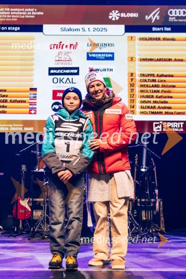  ... ;  Wendy Holdener, smučarka (Švica)Sobotna podelitev in žreb, Svetovni pokal v alpskem smučanju za ženske Kranjska Gora 2025