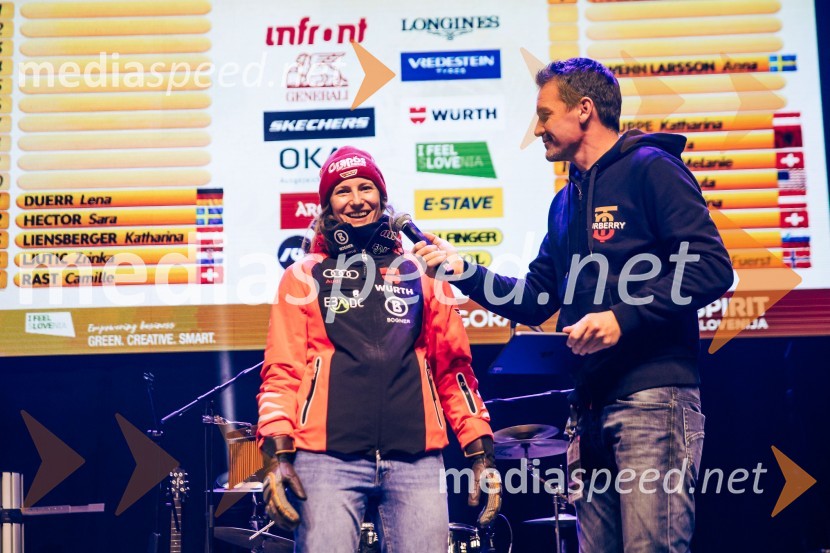  Lena Duerr, smučarka (Nemčija);  Mitja Šeško, moderator prireditev Sobotna podelitev in žreb, Svetovni pokal v alpskem smučanju za ženske Kranjska Gora 2025