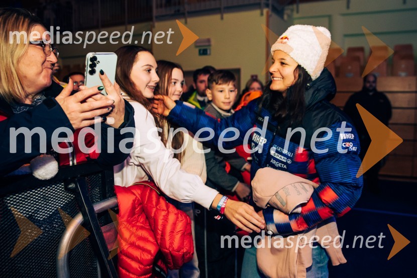  Zrinka Ljutić, smučarka (Hrvaška)Sobotna podelitev in žreb, Svetovni pokal v alpskem smučanju za ženske Kranjska Gora 2025