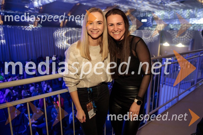  Janja Junež;  Nuša Rakovec, Zavod SLOSKISobotna podelitev in žreb, Svetovni pokal v alpskem smučanju za ženske Kranjska Gora 2025