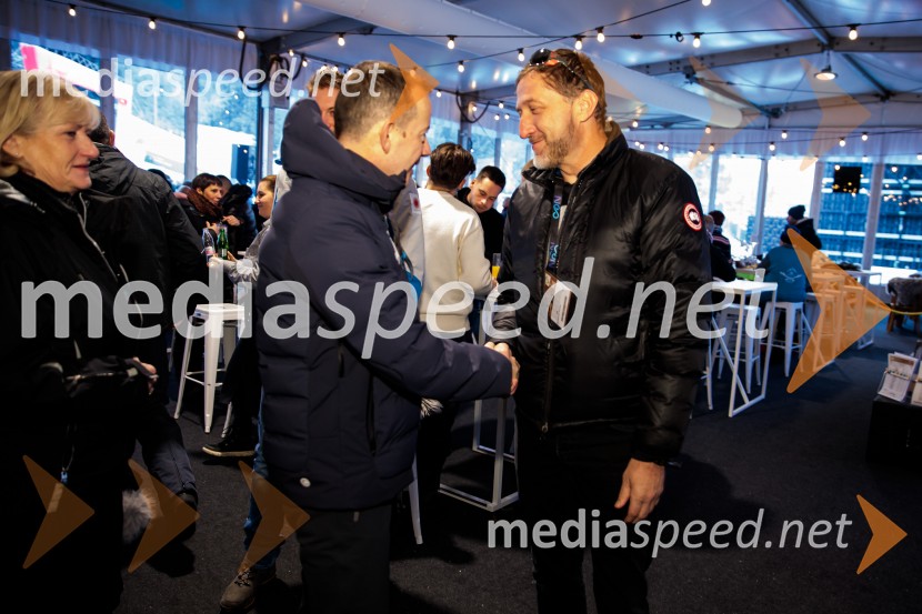  Enzo Smrekar, predsednik uprave Droge Kolinske in glavni direktor strateškega poslovnega področja v Atlantic Grupi, predsednik SZS, podpredsednik Olimpijskega komiteja Slovenije;  Klemen Boštjančič, minister za financeSvetovni pokal v alpskem smučanju za ženske Kranjska Gora 2025, VIP druženje sobota