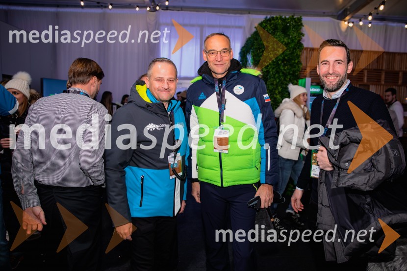  Tomaž Šušteršič, generalni sekretar organizacijskega komiteja Planica;  Aleksander Salkič, Pošta Slovenije;  Milan Sajovic, direktor, Hit AlpineaSvetovni pokal v alpskem smučanju za ženske Kranjska Gora 2025, VIP druženje sobota