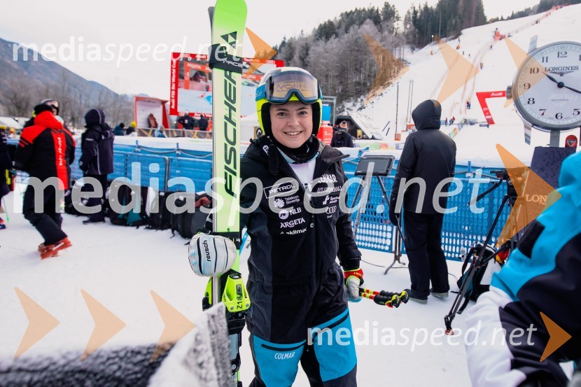  Neja  Dvornik, smučarkaSvetovni pokal v alpskem smučanju za ženske Kranjska Gora 2025, VIP druženje sobota