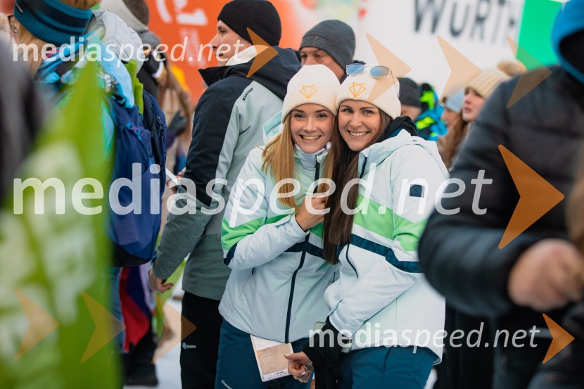  Janja Junež;  Nuša Rakovec, Zavod SLOSKISvetovni pokal v alpskem smučanju za ženske Kranjska Gora 2025, VIP druženje sobota