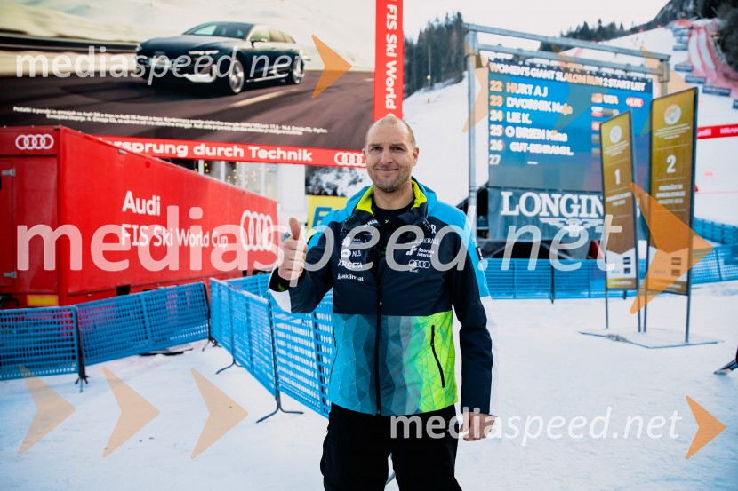  Andrej  Šporn, nekdanji smučarSvetovni pokal v alpskem smučanju za ženske Kranjska Gora 2025, VIP druženje sobota