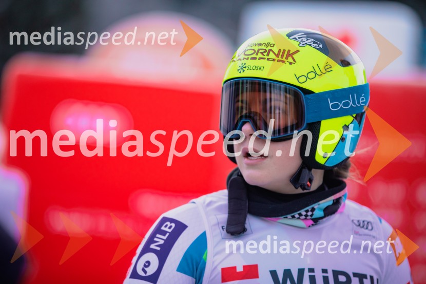  Neja  Dvornik, smučarkaSvetovni pokal v alpskem smučanju za ženske Kranjska Gora 2025, VIP druženje sobota