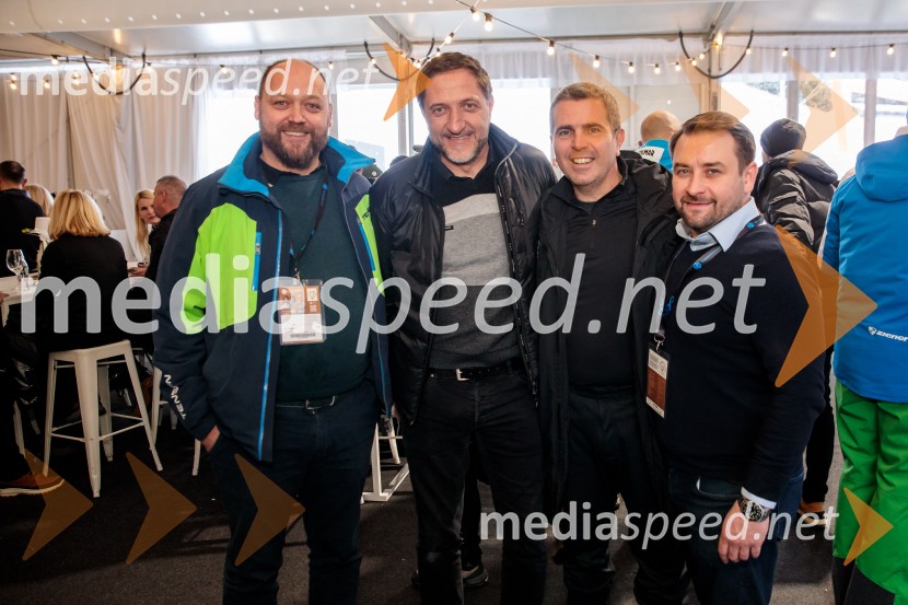  Boštjan Gorjup, pred. Gospodarske zbornice RS, nekdanji direktor podjetja BSH Hišni aparati Nazarje;  Klemen Boštjančič, minister za finance;  Tomaž Jontes, nekdanji predsednik, Olimpijski komite Slovenije;  ... Svetovni pokal v alpskem smučanju za ženske Kranjska Gora 2025, VIP druženje sobota