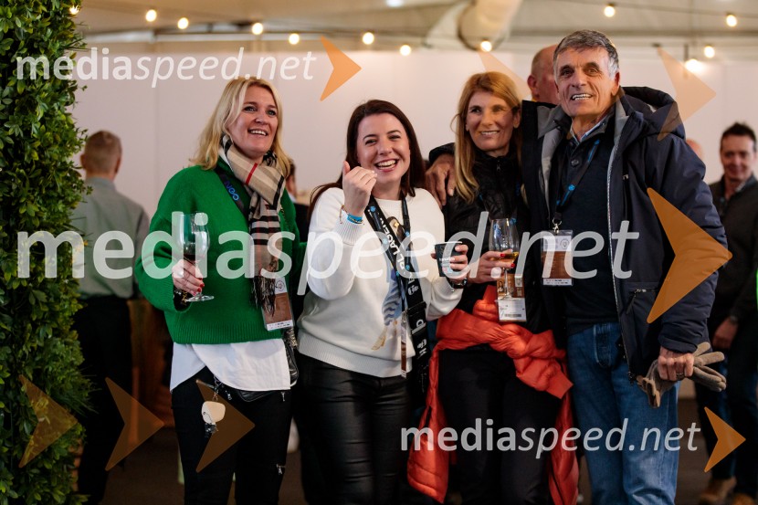  Petra Makuc;  ... ;  ... ;  Vlado MakucSvetovni pokal v alpskem smučanju za ženske Kranjska Gora 2025, VIP druženje sobota