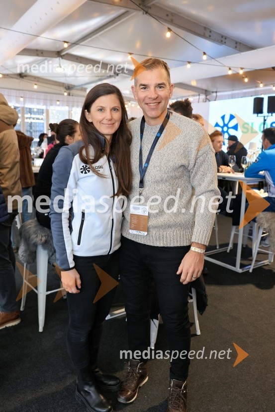  Melanja Korošec, podpredsednica SZS, podpredsednica skupine KJK Sports;  Leon Korošec, Direktor zimsko-športne divizije, Podpredsednik skupine ElanSvetovni pokal v alpskem smučanju za ženske Kranjska Gora 2025, VIP druženje nedelja