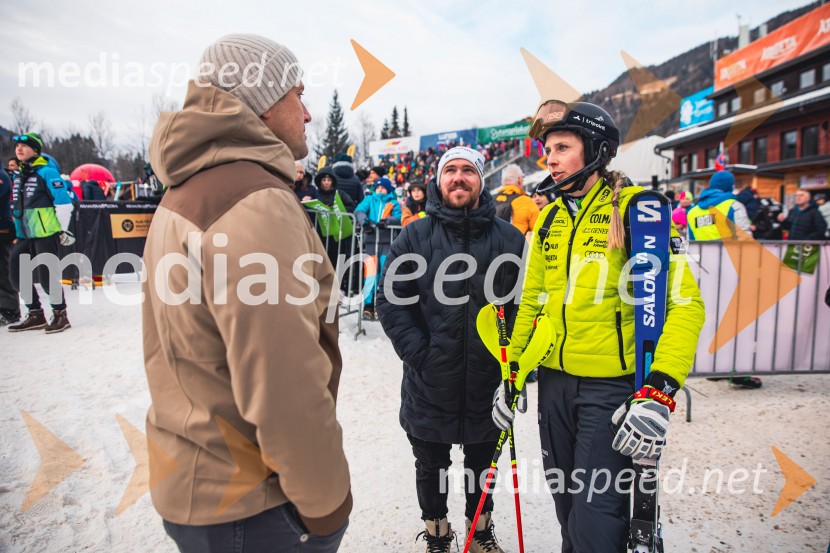  Jure Košir, nekdanji smučar;  Miha Hrobat, alpski smučar;  Ana Bucik Jogan, smučarkaSvetovni pokal v alpskem smučanju za ženske Kranjska Gora 2025, VIP druženje nedelja