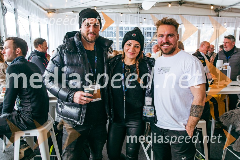  Rok Perko, nekdanji alpski smučar;  Tjaša Perko, kaskaderka in blogerka;  Miha Hrobat, alpski smučarSvetovni pokal v alpskem smučanju za ženske Kranjska Gora 2025, VIP druženje nedelja