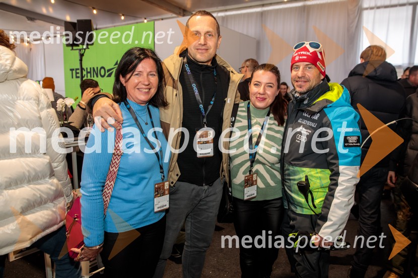  ... ;  Jure Košir, nekdanji smučar;  ... ;  Rene  Mlekuž, nekdanji smučar, organizator Grubinega memorialaSvetovni pokal v alpskem smučanju za ženske Kranjska Gora 2025, VIP druženje nedelja