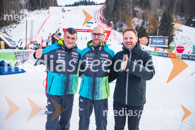  Janez Bijol,  direktor podjetja Bijol d.o.o., predsednik Zbora alpskih disciplin, Smučarska zveza Slovenije;  Luka Steiner, predsednik, Smučarska zveza Slovenije;  Franci Bolta, direktor znamke Audi pri podjetju Porsche Slovenija d.o.o.Svetovni pokal v alpskem smučanju za ženske Kranjska Gora 2025, VIP druženje nedelja