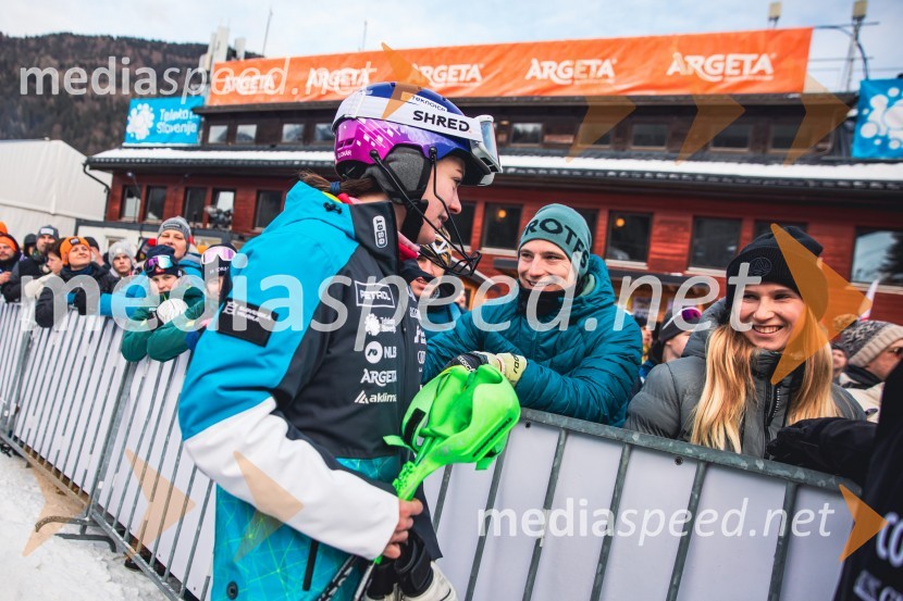  Andreja  Slokar, smučarka;  ... ;  ... Svetovni pokal v alpskem smučanju za ženske Kranjska Gora 2025, slalom
