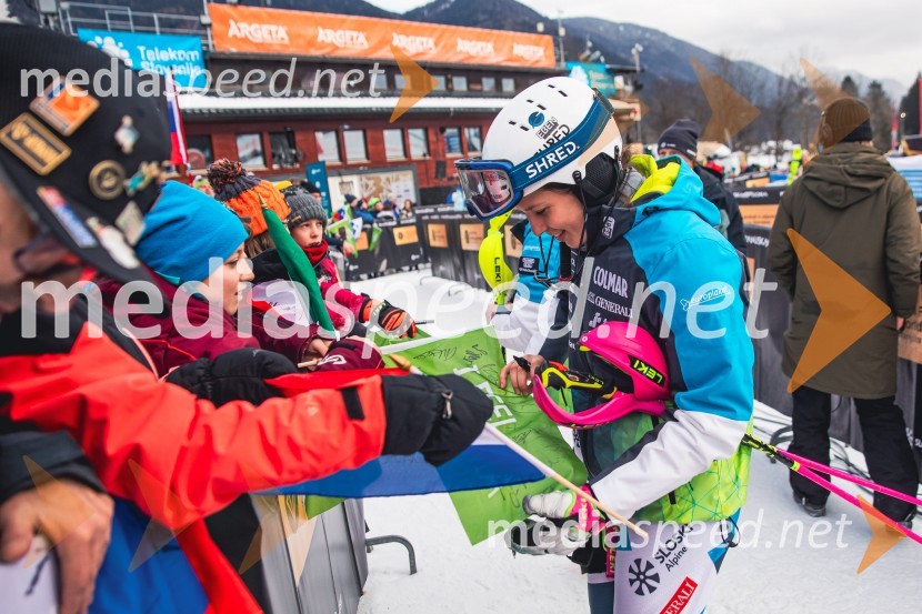  Nika Tomšič, smučarkaSvetovni pokal v alpskem smučanju za ženske Kranjska Gora 2025, slalom