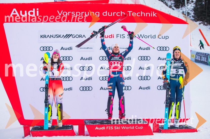  Wendy Holdener, smučarka (Švica);  Zrinka Ljutić, smučarka (Hrvaška);  Anna Swenn Larsson, smučarkaSvetovni pokal v alpskem smučanju za ženske Kranjska Gora 2025, slalom