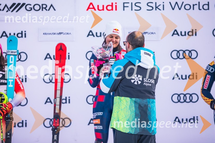  Zrinka Ljutić, smučarka (Hrvaška);  Luka Steiner, predsednik, Smučarska zveza SlovenijeSvetovni pokal v alpskem smučanju za ženske Kranjska Gora 2025, slalom