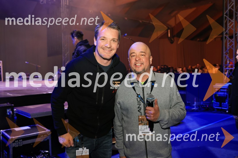  Mitja Šeško, moderator prireditev ;  ... Sobotna podelitev in žreb, Svetovni pokal v alpskem smučanju za ženske Kranjska Gora 2025