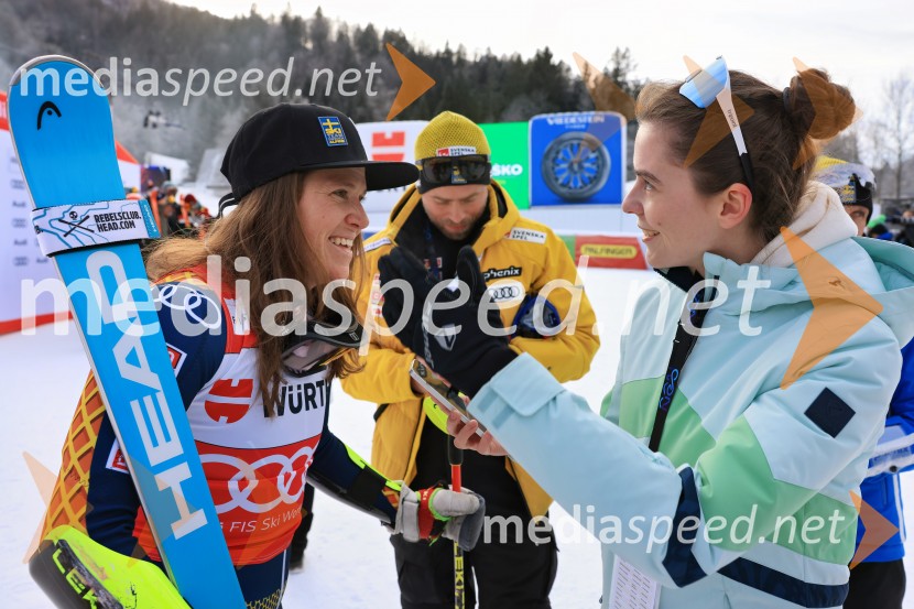  ... ;  Jerneja Brecl, Smučarska zveza SlovenijeSvetovni pokal v alpskem smučanju za ženske Kranjska Gora 2025, VIP druženje sobota