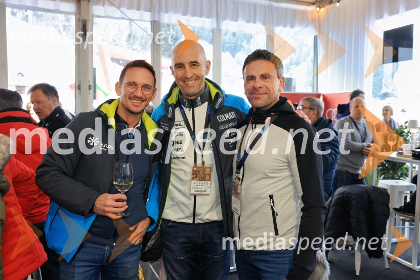  Jure Perme;  Jožko Križan, strateg v športnem marketingu, Smučarska zveza Slovenije;  Uroš  Fonovič, direktor, Lunos SlovenijaSvetovni pokal v alpskem smučanju za ženske Kranjska Gora 2025, VIP druženje sobota