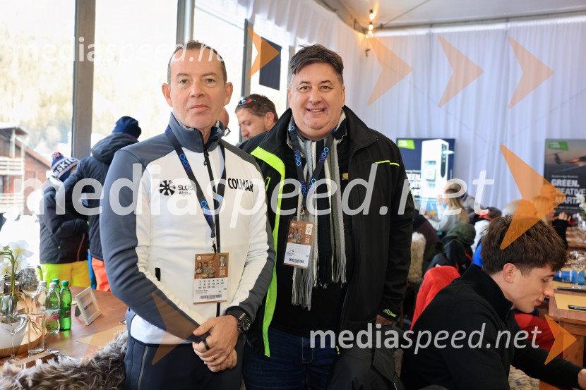  Enzo Smrekar, predsednik uprave Droge Kolinske in glavni direktor strateškega poslovnega področja v Atlantic Grupi, predsednik SZS, podpredsednik Olimpijskega komiteja Slovenije;  ... Svetovni pokal v alpskem smučanju za ženske Kranjska Gora 2025, VIP druženje sobota