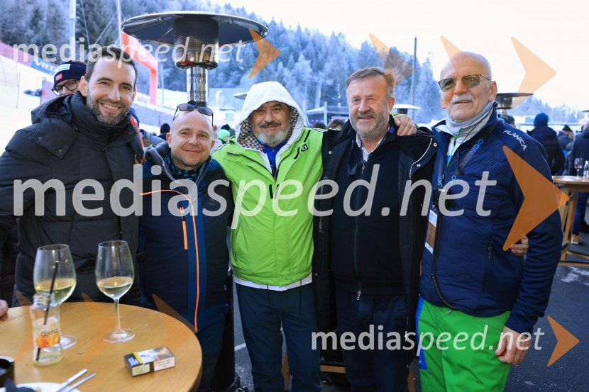  Milan Sajovic, direktor, Hit Alpinea;  Tit Potočnik, direktor Triglavski narodni park;  ... ;  ... ;  ... Svetovni pokal v alpskem smučanju za ženske Kranjska Gora 2025, VIP druženje sobota