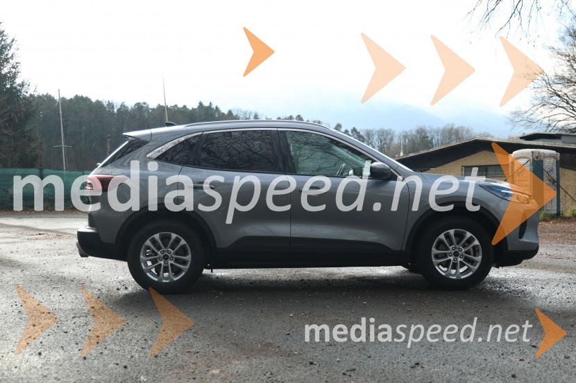 Ford Kuga Titanium 1.5 EcoBoost, družinski SUV