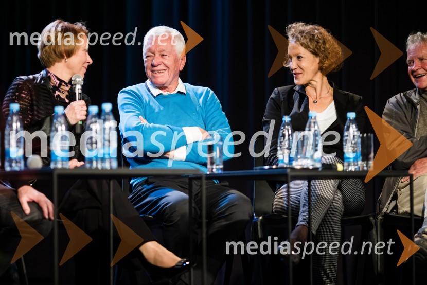  Mateja Svet, nekdanja smučarka;  Tone Vogrinec, športni in smučarski funkcionar;  Veronika Šarec, nekdanja alpska smučarkaMateja Svet in Tone Vogrinec